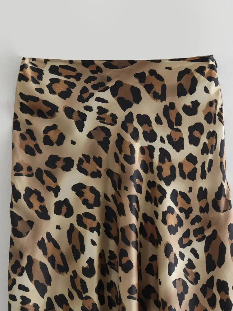 Leopard Print High Skirt